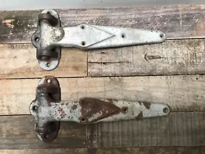 ANTIKE INDUSTRIELLE VINTAGE GEFRIERSCHRANK TÜRSCHARNIERE (Paar) Schwerlast Stahlguss - Bild 1 von 9
