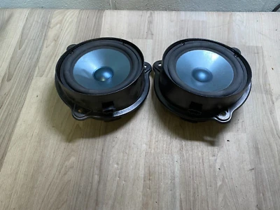 MERCEDES BENZ CLS550 CLS63 OEM LEFT & RIGHT DOOR HARMAN SPEAKER TOP HIFI LOGIC 7 - Image 1 of 4