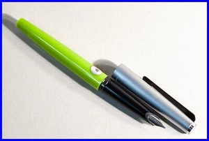 Montblanc Caressa Apple Green, Black & Silver 1970er Cartridges Pen, Ef Feather - Picture 1 of 7