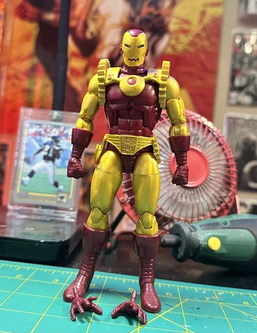 Iron Man 2020 6" Figure - Marvel Legends Walgreens Exclusive Loose Cover