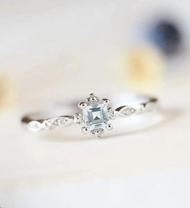 Neu Ring # 8 silberfarbene Pailletten Faux Topas Intarsien Strass Braut Prinzessin - Bild 1 von 8