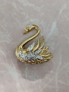 Elegant Swan Brooch Clear White Rhinestone Silver & Gold Tone Pin - Picture 1 of 4