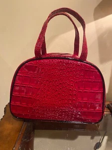 Elizabeth Arden lipstick red hand bag leather shoulder purse tote crocodile NEW - Picture 1 of 9