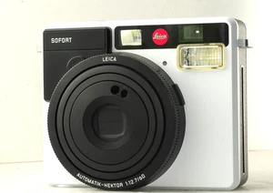 Near MINT Leica Sofort Instant Film Camera White 19100 Germany From Japan - Picture 1 of 14