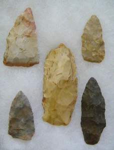 Lot 5 Pfeilspitzen Sammlung - Bild 1 von 2