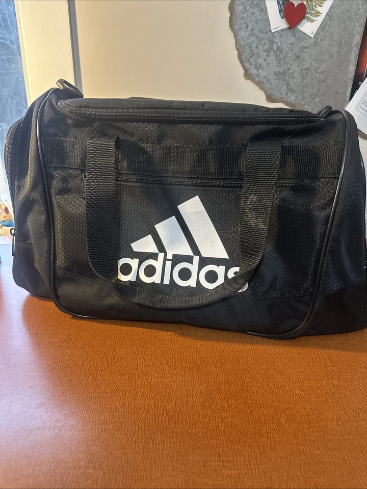 Bolsa de viagem Adidas Diablo pequena preta academia viagem esportes - Imagem 1 de 4