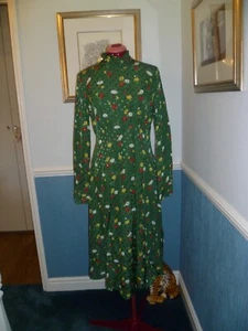 Ghost Satin Dress in green, Floaty, Size 8 - Picture 1 of 3