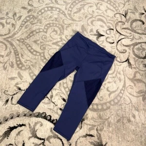 Fabletics medium capri - Picture 1 of 1
