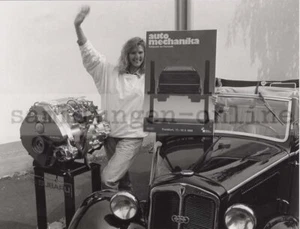 SUBARU motor V4 de dos tiempos automechanika 1990 fotografía foto de prensa automóvil - Imagen 1 de 2