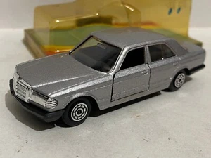 NOREV Jet Car Mercedes 280 1:43 Diecast coche escala miniatura - Imagen 1 de 8