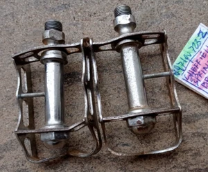 ORIGINAL SHEFFIELD SPRINT-673 BREVETE’ PEDALS STEEL PEDALI VINTAGE - Picture 1 of 8