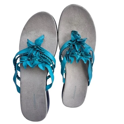 Croft & Barrow Turquoise Flower Thong Sandals Women's Size 8 Med Summer Fashion - Image 1 of 4