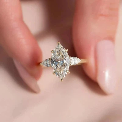 Anillo de boda de oro amarillo de 14 K con diamantes blancos marquesa de 2,0 quilates natural certificado VS Foto 1 de 4