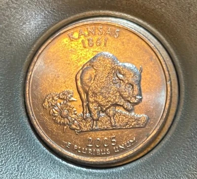 2005 "P"* Kansas Quarter**Struck Thru Bison Error**High Grade**AU**(Rare) - Image 1 of 2