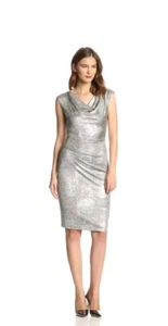 Vince Camuto Neu mit Etikett Größe 8 silber metallic Strick Wasserfallausschnitt Etui-Kleid - UVP 138 $ - Bild 1 von 9