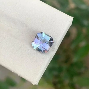 Zoisite Tanzanite 2,45 carati bellissima forma Asscher multicolore blu viola - Foto 1 di 8