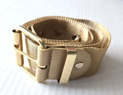 Cinturón de malla metálica tono dorado para mujer 5 agujeros se adapta a 30" a 34" 1,5" de ancho ¡buen estado! Foto 1 de 4