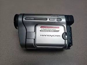 SONY Handycam CCD-TRV238E Hi-8 SP/LP Camcorder with accessories - Picture 1 of 24