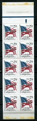UNITED STATES 1992 FLAG, "I PLEDGE ALLEGIANCE..." Scott 2593a - 2  BOOKLETS, MNH - Image 1 of 4