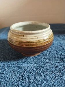 Vintage Glazed Art Pottery Pot Bowl Signed 2.5"X 4" - Picture 1 of 10