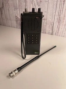 Transceptor de mano Icom IC-2AT 2 metros VHF - Radioaficionado vintage - Funciona - Imagen 1 de 8