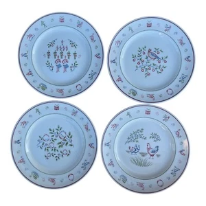 Set of 4 Johnson Bros England TWELVE 12 DAYS OF CHRISTMAS Dinner Plates 10.25" - Picture 1 of 12