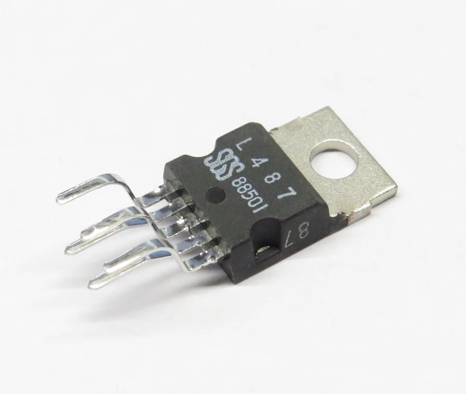 2 Stück L487 Very Low Drop 5V Voltage Regulator with Reset Pentawatt, SGS - Bild 1 von 1