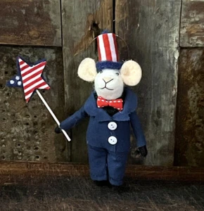 Traje Azul Tío Sam Ratón Patriótico con Estrella 4 de Julio EE. UU. Primitivo Americano - Imagen 1 de 6