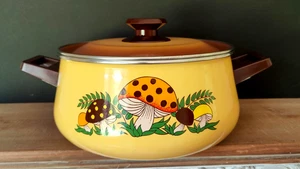 Vintage 1970s Merry Mushroom Stock Pot Sears - Picture 1 of 7