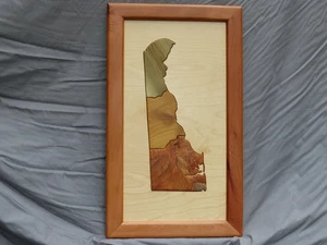 mappa in legno intarsiato, Delaware, arte, casa, ufficio, legno duro, legno esotico, intaglio, lavoro in legno - Foto 1 di 3