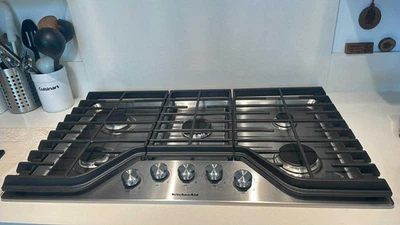 Газовая варочная панель KitchenAid на 5 горелок из нержавеющей стали - Изображение 1 из 4