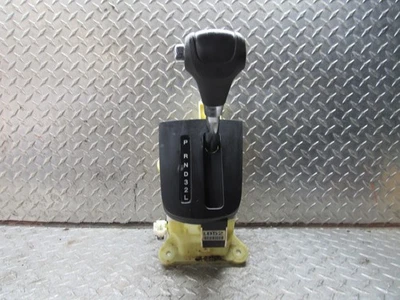 Kia Spectra 2009 sedán de 2,0 L automático cambio de piso palanca de cambios conjunto de cambios Foto 1 de 4