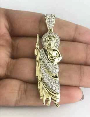 Colgante Saint Jude 2,50 quilates corte redondo diamante creado en laboratorio chapado en oro amarillo de 14 k Foto 1 de 4