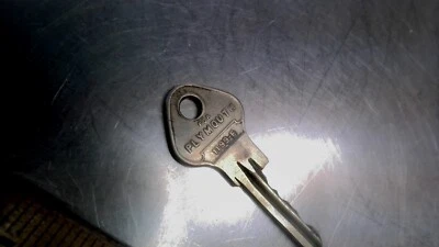 Llave Plymouth antigua vintage encendido antiguo Ilco 1199-E Foto 1 de 3