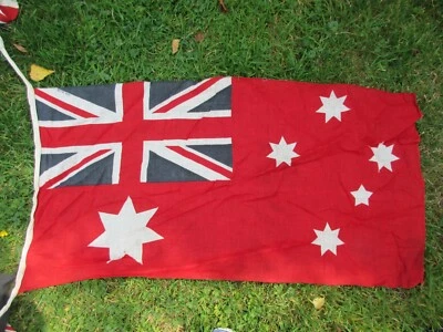 Bandera roja vintage 1953 QEII Coronación hecha en Gran Bretaña Australia 87cmx43cm Foto 1 de 2