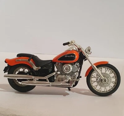 Majorette Die-Cast 1/18 Scale Yamaha 650 XVS Drag Star Motorcycle replica, Used - Image 1 of 4