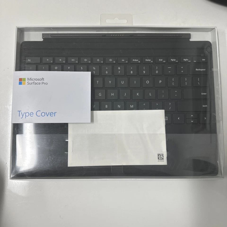 Microsoft FMN-00001 Surface Pro Type Cover 1725 Keyboard Black - Image 1 of 2
