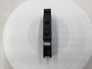 Zinsco, Challenger, GTE/Sylvania QB30 1 polo 30 amperios 120 VCA tipo QB atornillado - Imagen 1 de 5