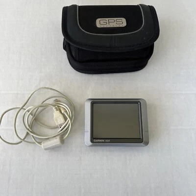 Garmin Nuvi 200 Nüvi 200 Series GPS  Bundle Touchscreen Navigation Unit W/ Case - Image 1 of 4