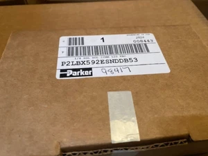 P2LBX592ESNDDB53 Parker Hannifin Pneumatic Valve (NEW) - Picture 1 of 1