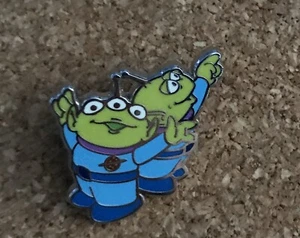 Disney Aliens Toy Story Character Pin - Picture 1 of 1