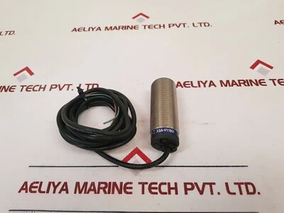 Telemecanique xsa-v11801 proximity switch sensor - Image 1 of 4