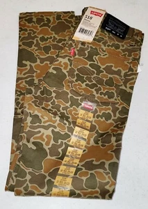 NEW Levi's 510 Skinny Fit Boy's Pants Size 16 Regular 28 x 28 Olive Cloud Camo - Picture 1 of 5