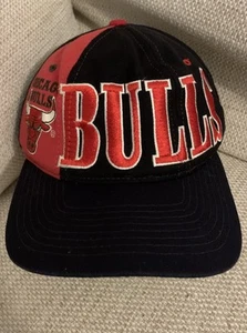 Vintage Chicago Bulls Starter Classic Tri Power NBA Snapback Hat Cap Red Black - Picture 1 of 6