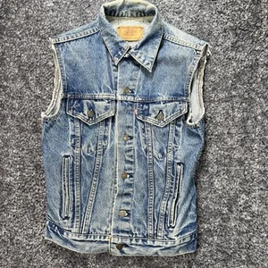 Vintage 80s Levi's Vest 70506-0217  Denim Trucker Size 34R  Made USA - Picture 1 of 8