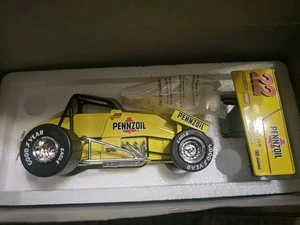 Racing Collectables Jac Haudenschild Pennzoil Yellow Sprint Car 1:24 Action - Bild 1 von 2