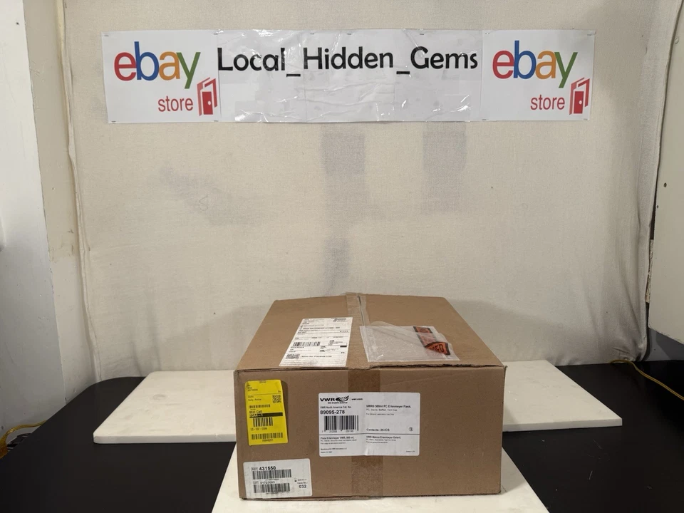 BOX OF 25 VWR 89095-278 PC GRADUATED ERLENMEYER FLASK 500ml Vented Cap - Image 1 of 4