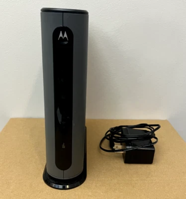 Motorola MG7315 8x4 DOCSIS 3.0 Cable Modem plus N450 Router w/Adapter - TESTED - Image 1 of 4