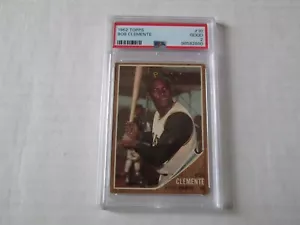 ROBERTO CLEMENTE 1962 TOPPS BASEBALL CARD # 10 GRADED PSA 2 GOOD CREASE - Picture 1 of 7