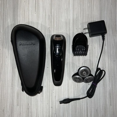 Philips Norelco 9000 Series 9200 Wet/Dry Electric Shaver | S9031/90 USED - Image 1 of 4